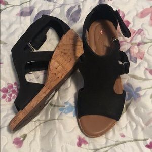 Clark’s wedges. Brand new